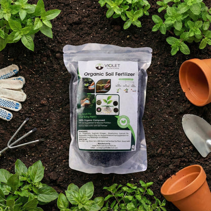 Black organic soil fertilizer bag for home gardening by Wukusy, showing 1 kg of nutrient-rich organic fertilizer.