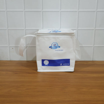 Wukusy insulated thermal lunch bag in black, 23x20 cm, with a zippered top and carrying handle, suitable for food storage and transport.