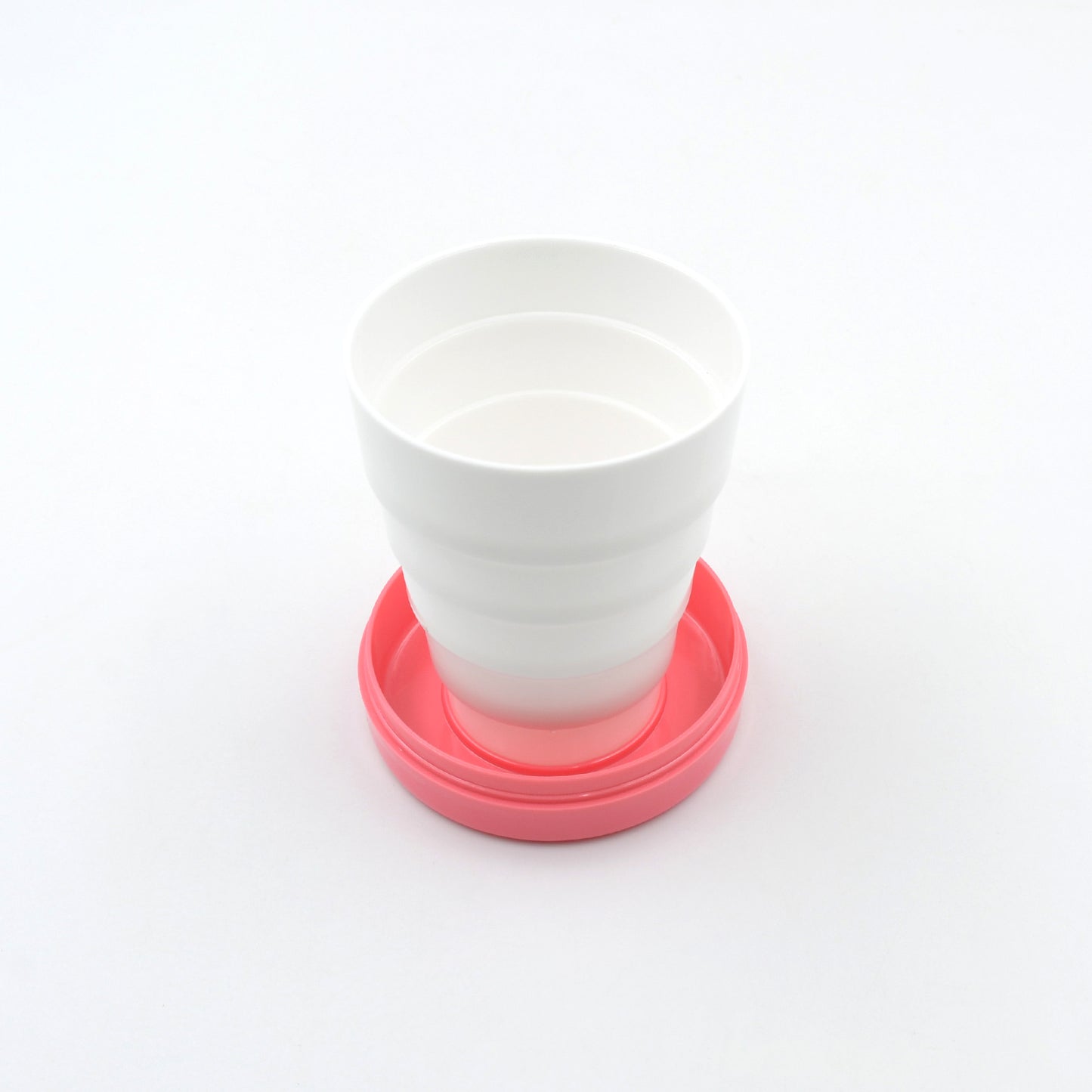 Wukusy portable travel tumbler with lid, foldable glass for kids, compact travel water cup, expandable folding camping cup