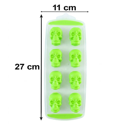 Wukusy plastic ice cube tray with 8 skull-shaped molds and lid, perfect for freezer ice cubes and creative chilling.