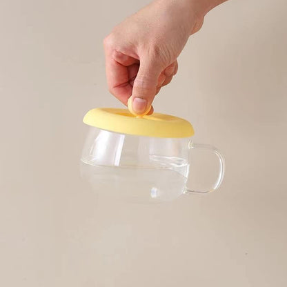 Wukusy silicone mug lid with airtight seal, dust proof and rubber material, designed to fit cups for home and kitchen use.