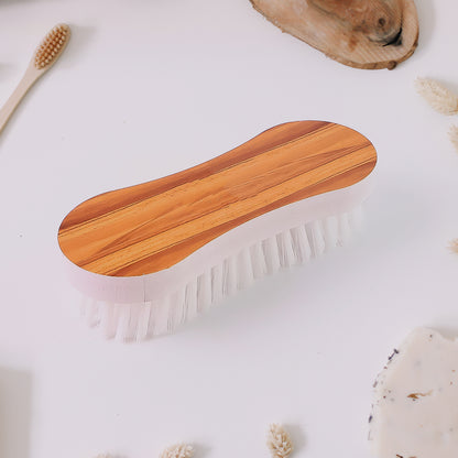 Wukusy ergonomic cloth washing brush set with four durable brushes for home cleaning and laundry tasks.