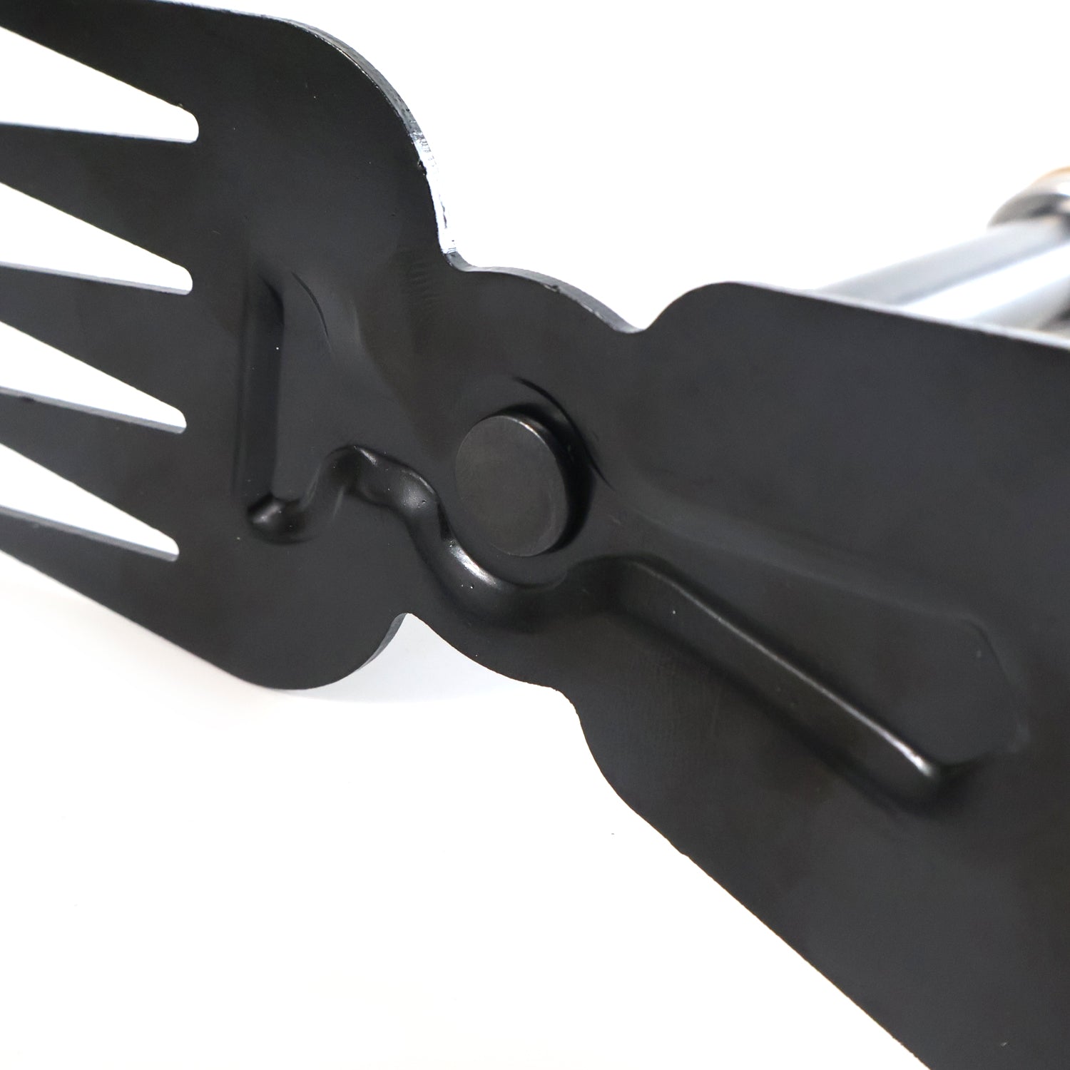 Wukusy 5-in-1 multipurpose gardening hand tool set including trowel, transplanter, pruners, weeder, and cultivator for garden work