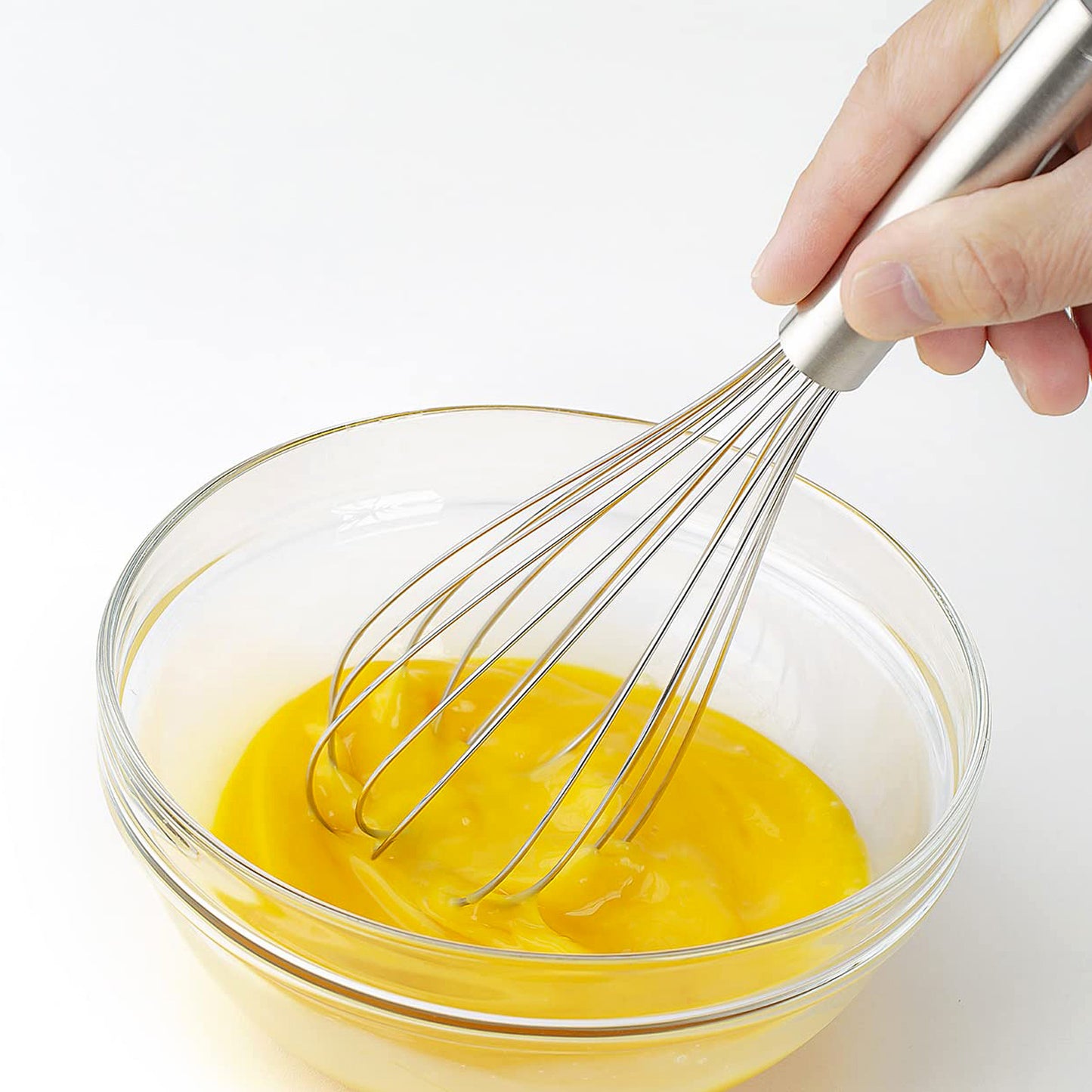 Wukusy Supermom stainless steel wire whisk for mixing and whipping in home and kitchen cooking.