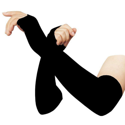 Wukusy 1358 multipurpose all-weather arm sleeves for sports and outdoor activities, shown in black on a model.