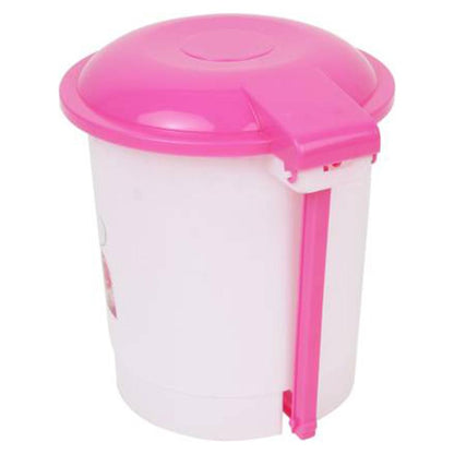 Wukusy 3670 plastic pedal dustbin with a sleek design, featuring a foot pedal for hands-free opening and a durable construction.