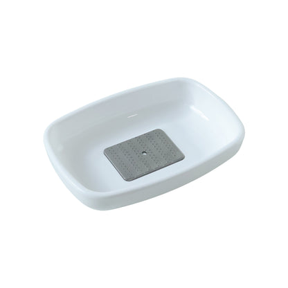 Wukusy multipurpose garlic ginger grinding plate used for crushing fresh garlic and ginger in kitchen food prep.