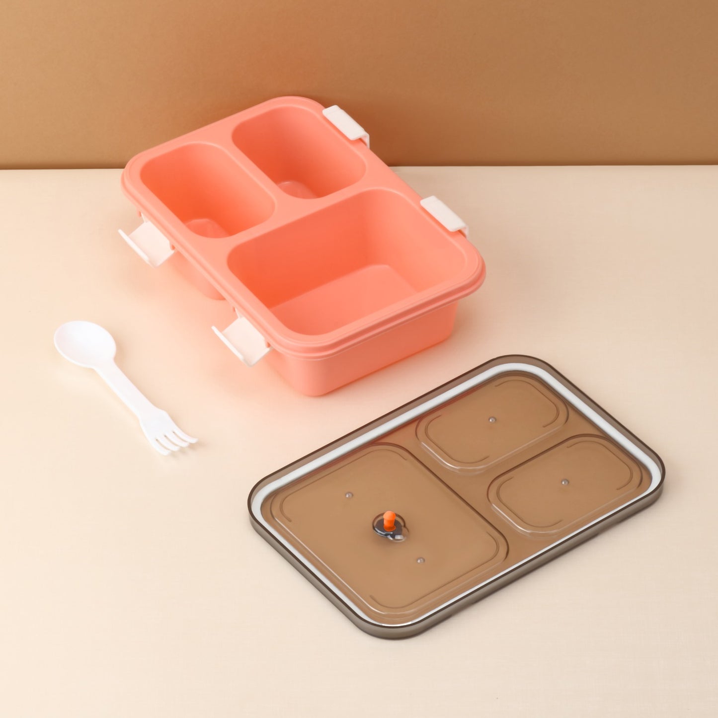 Wukusy plastic lunch box for kids with three compartments, insulated tiffin box suitable for boys, girls, school, and office use