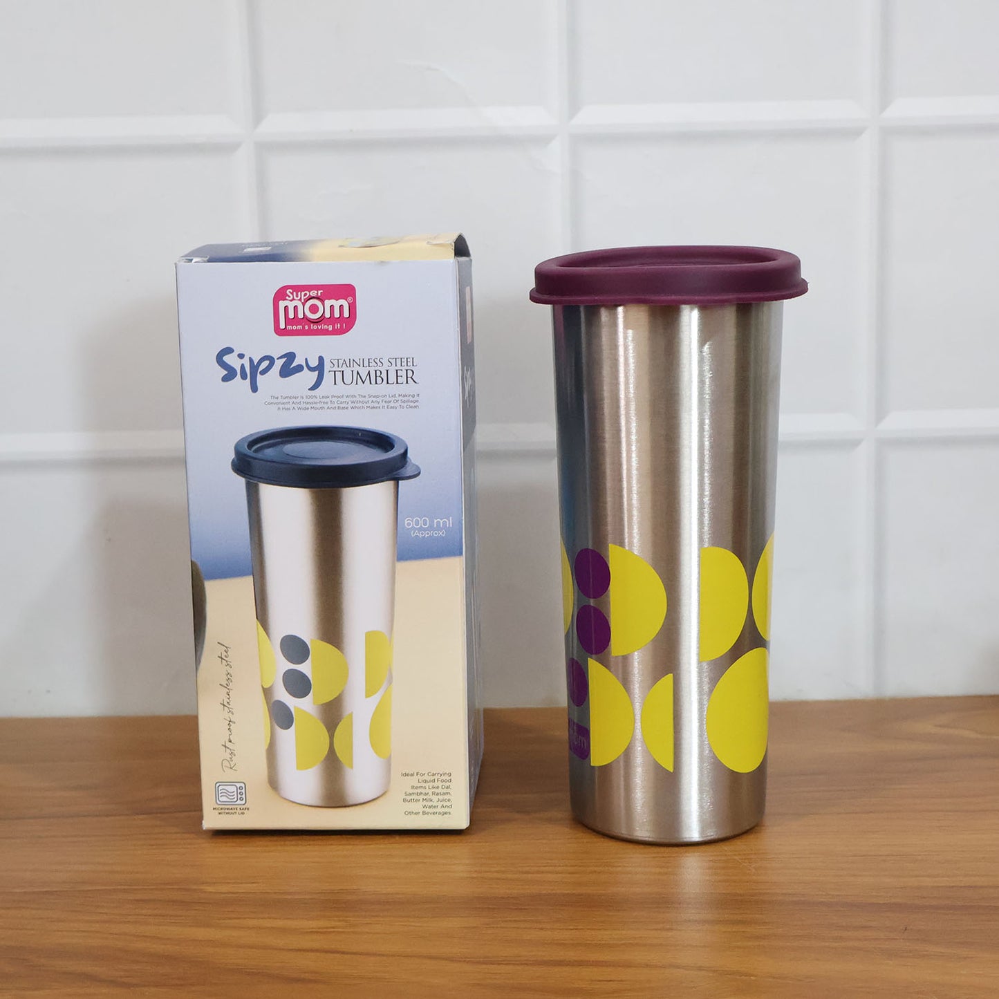 Wukusy Supermom 600ml stainless steel printed travel tumbler with colorful design, suitable for hot and cold beverages.
