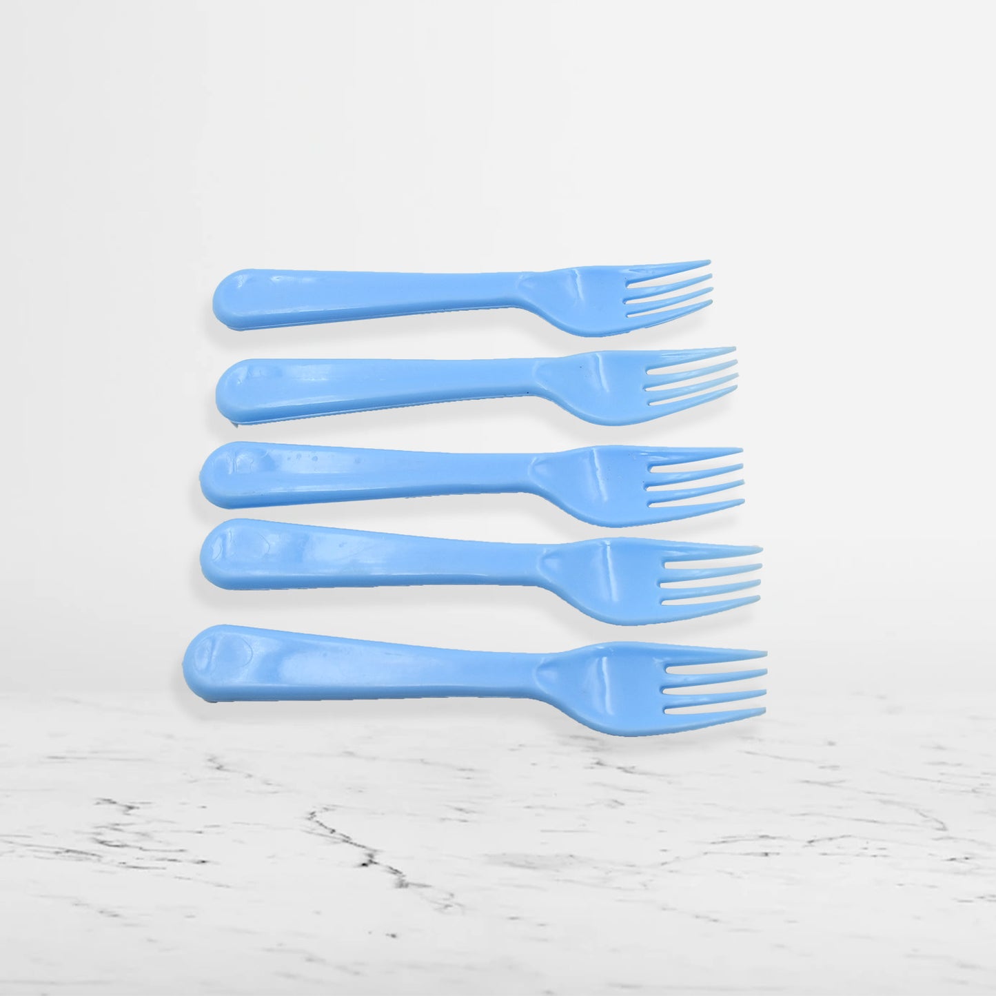 Wukusy reusable heavy weight plastic forks set of 5, durable serving forks for kitchen, travel, and home use.