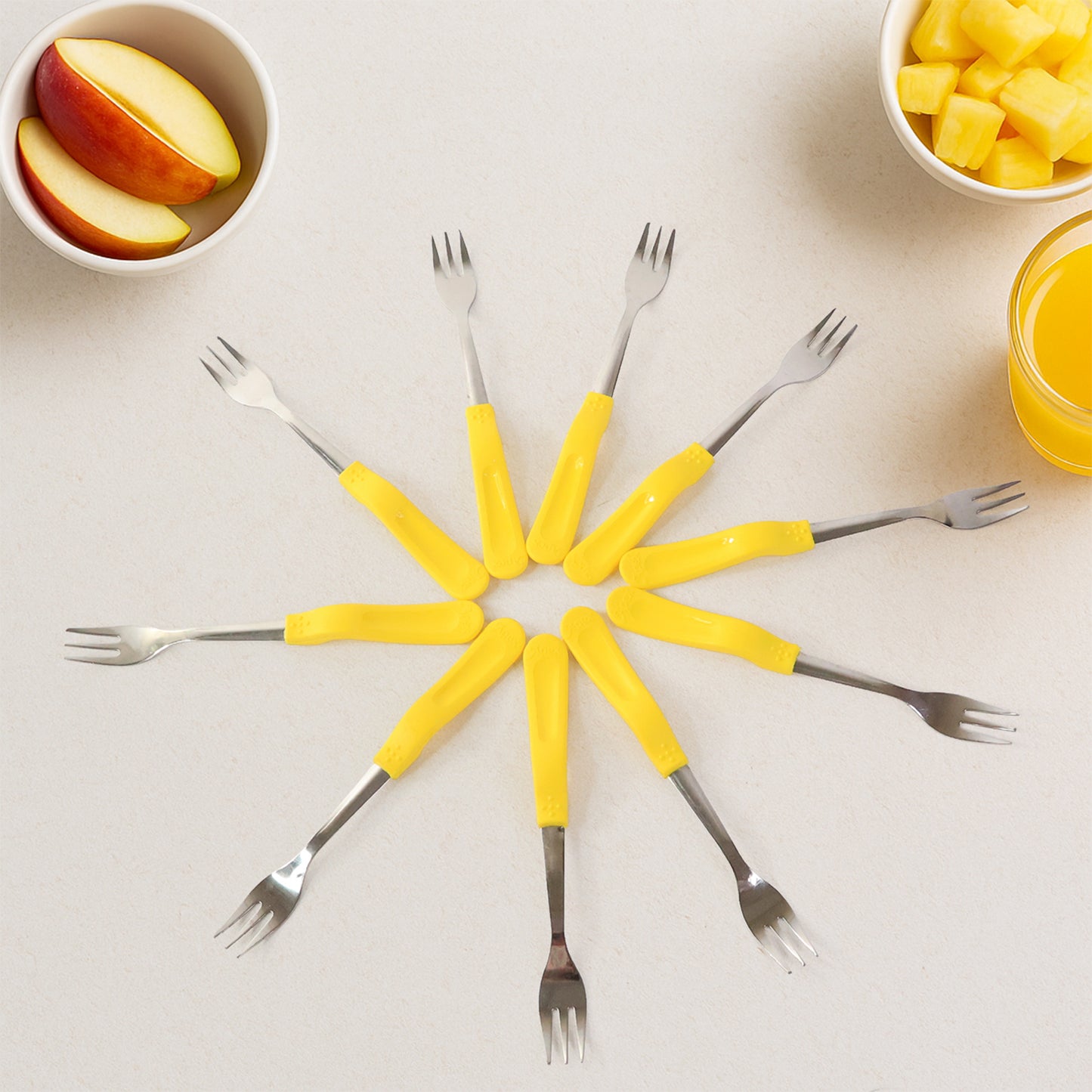 Set of six Wukusy Supermom premium stainless steel big forks for home and kitchen use, featuring durable, polished utensils.