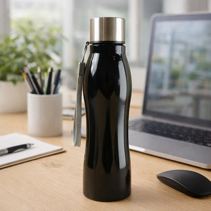 Wukusy stainless steel water bottle with carry strap, 600ml capacity, featuring a sleek silver finish and ergonomic design.