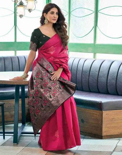 Elegant green silk saree with golden accents from Ekom's Royal Green Golden Elegance Collection, displayed on a woman.