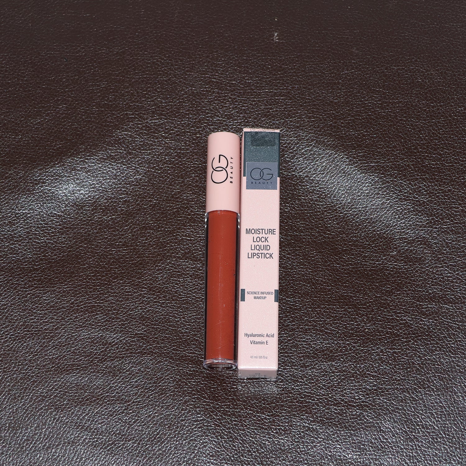 Wukusy OG Beauty Coffee Cuddle Moisture Lock Liquid Lipstick in 4.5 ml, showcasing the sleek tube and applicator.