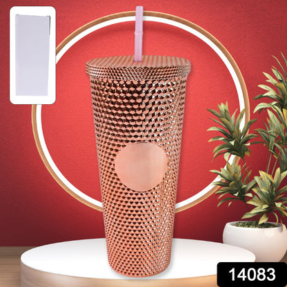 Wukusy studded plastic tumbler straw lid for double-walled cold cups, ideal for iced coffee drinks.