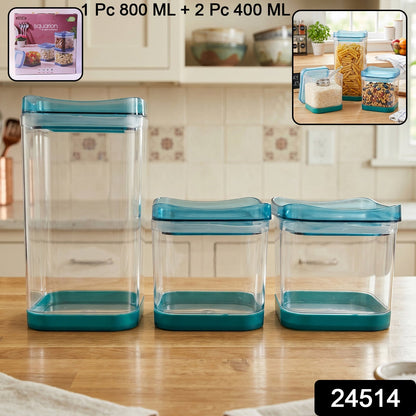 Wukusy Squarion airtight plastic storage containers set with four kitchen and grocery storage boxes, clear and stackable.