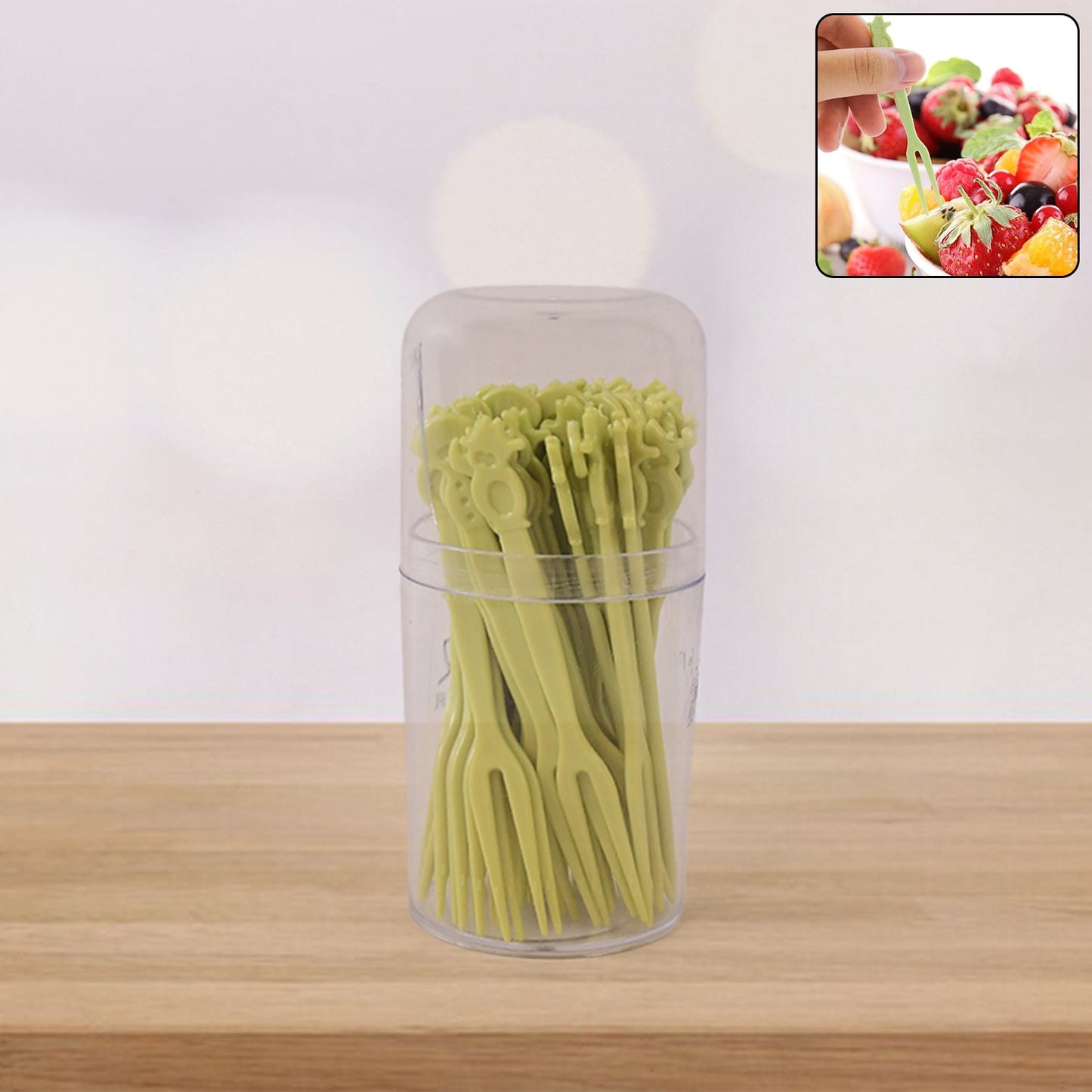 Set of 50 mini plastic fruit forks by Wukusy, perfect for cakes and desserts, featuring small, colorful fork tips for easy serving.