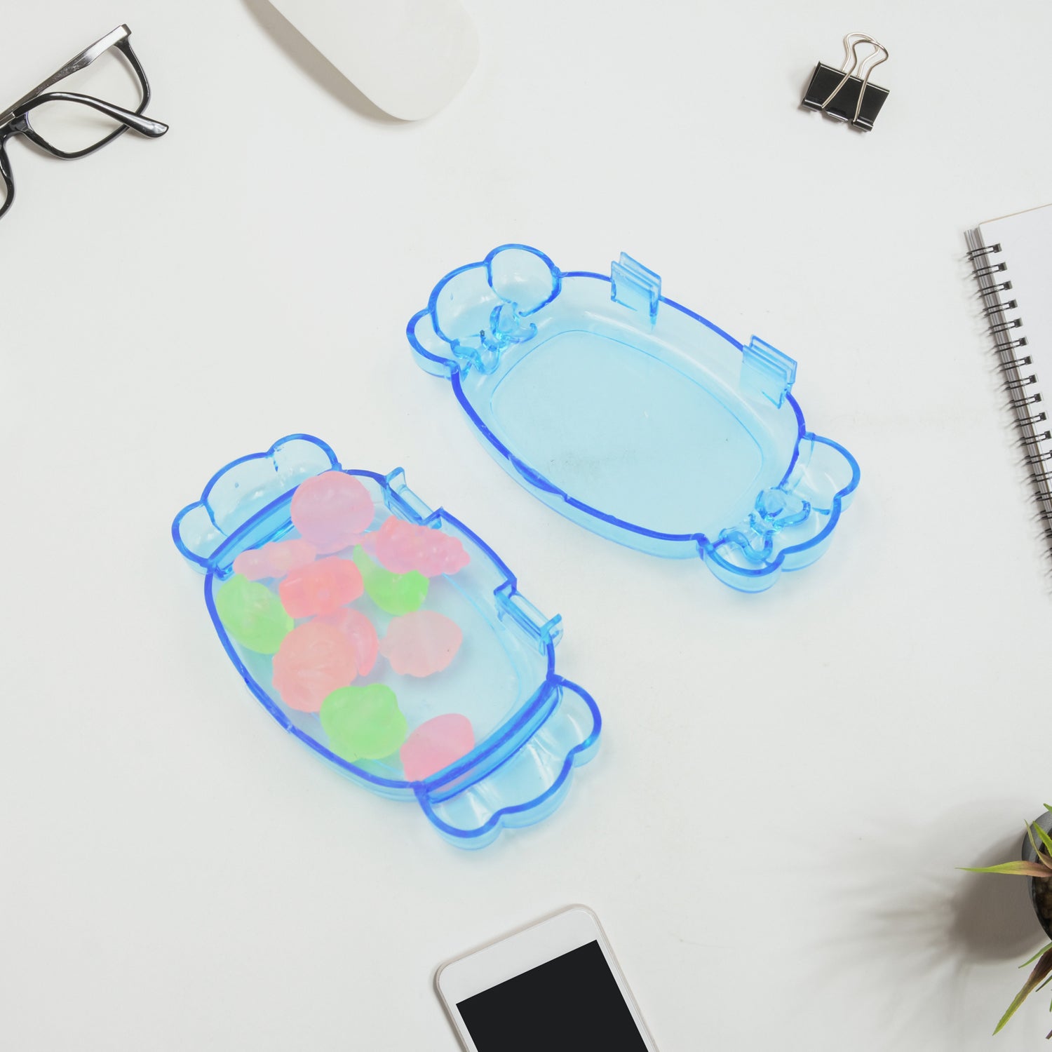 Set of 15 Wukusy cute school erasers featuring colorful, multi-design rubber erasers for pencil cleaning and stationery.