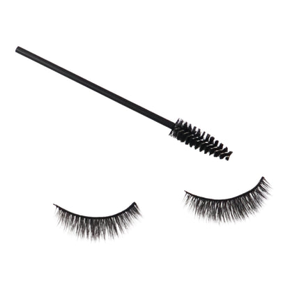 Wukusy premium 3D mink eyelash set with full, voluminous lashes for a natural, glamorous look in health and beauty.