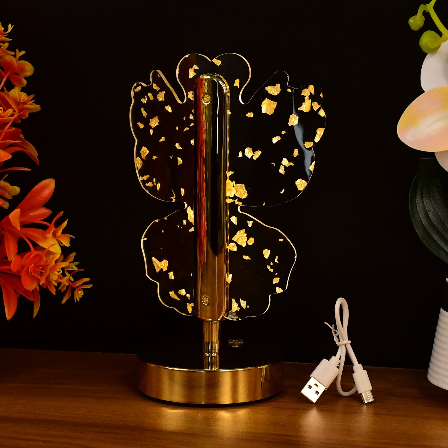 Luxury golden crystal LED table lamp from Wukusy, elegant home decor with shimmering crystal accents and warm lighting.