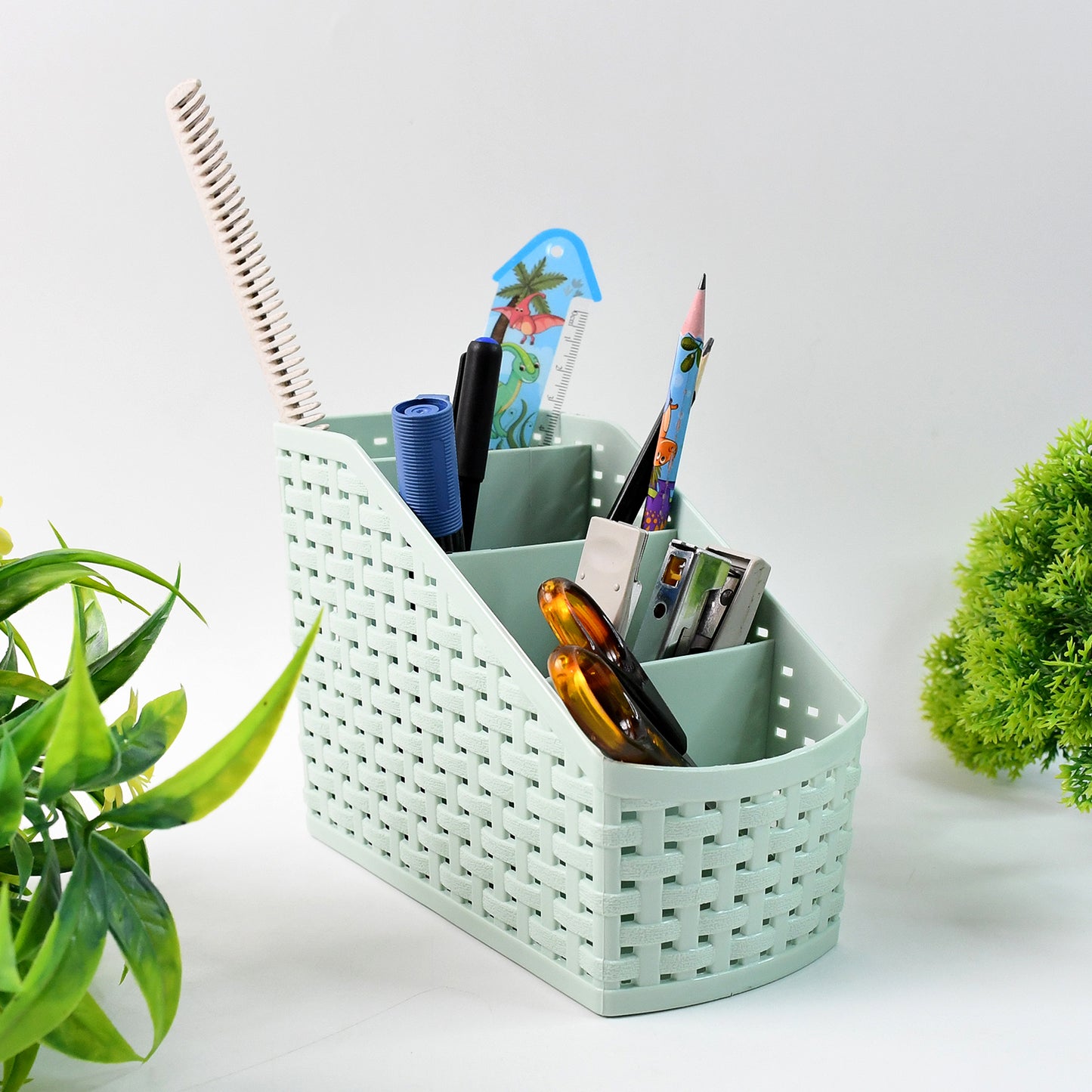 Wukusy Apex multi-purpose storage basket organizer with handles, made of woven material for closet or home organization.
