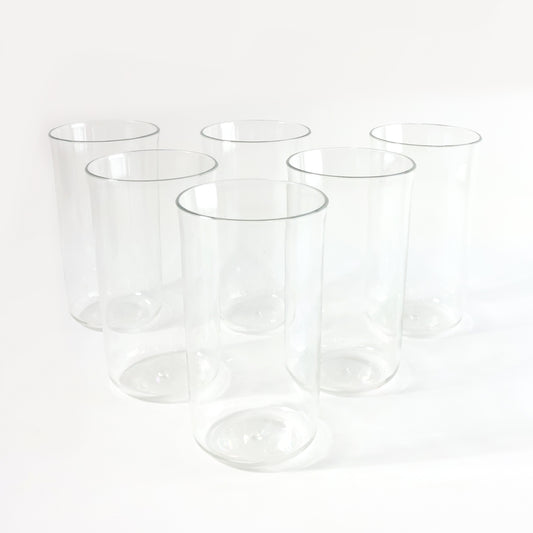 Six glossy plastic glasses from Wukusy, 300 ml capacity, suitable for home and kitchen use, with a shiny, smooth finish.
