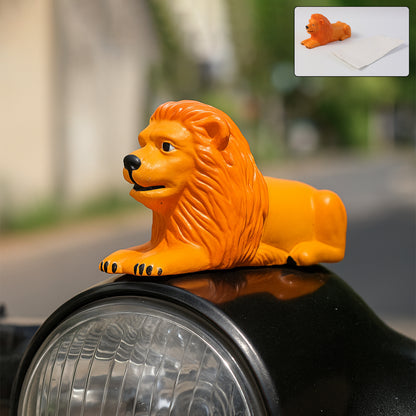 Wukusy Premium Oranje Plak Leeuw lion dashboard toy for car interior decoration, featuring a vibrant orange lion figure.