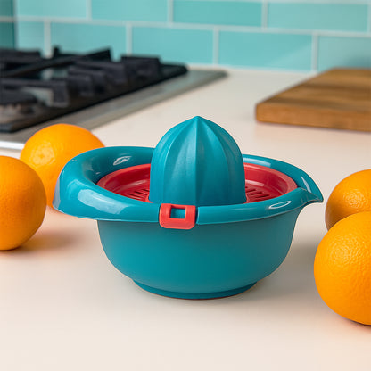 Wukusy Supermom Premium Manual Hand Press Citrus Juicer for home use, showing its sturdy design and hand-operated lever.
