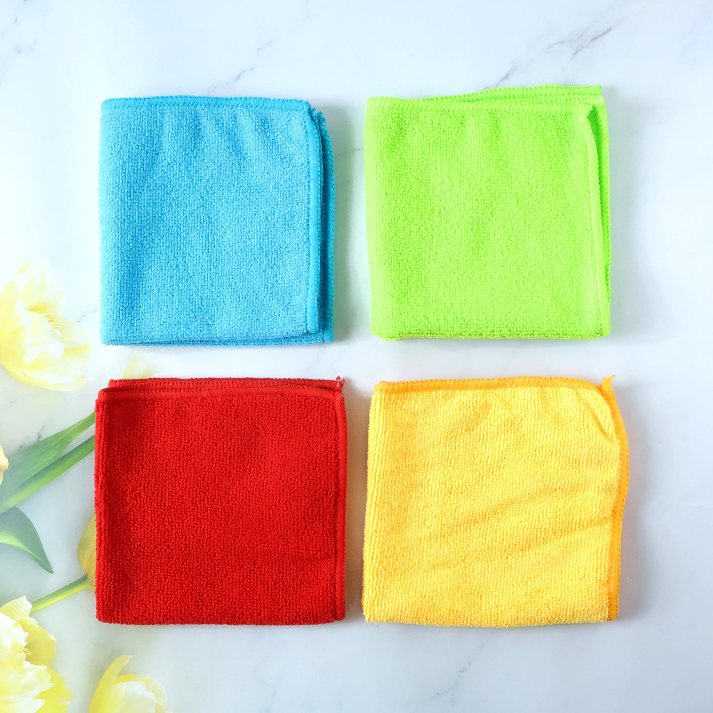 Wukusy microfiber cleaning cloths 4-piece set, versatile cleaning towels and napkins, soft and absorbent for household use