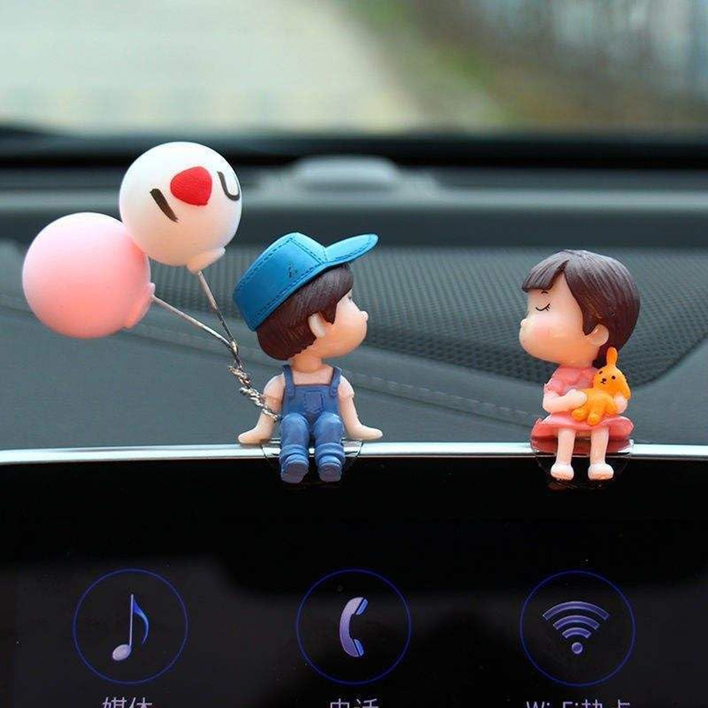 Plastic cute couple car dashboard figurine set by Wukusy featuring adorable miniature lovers decorative figures.