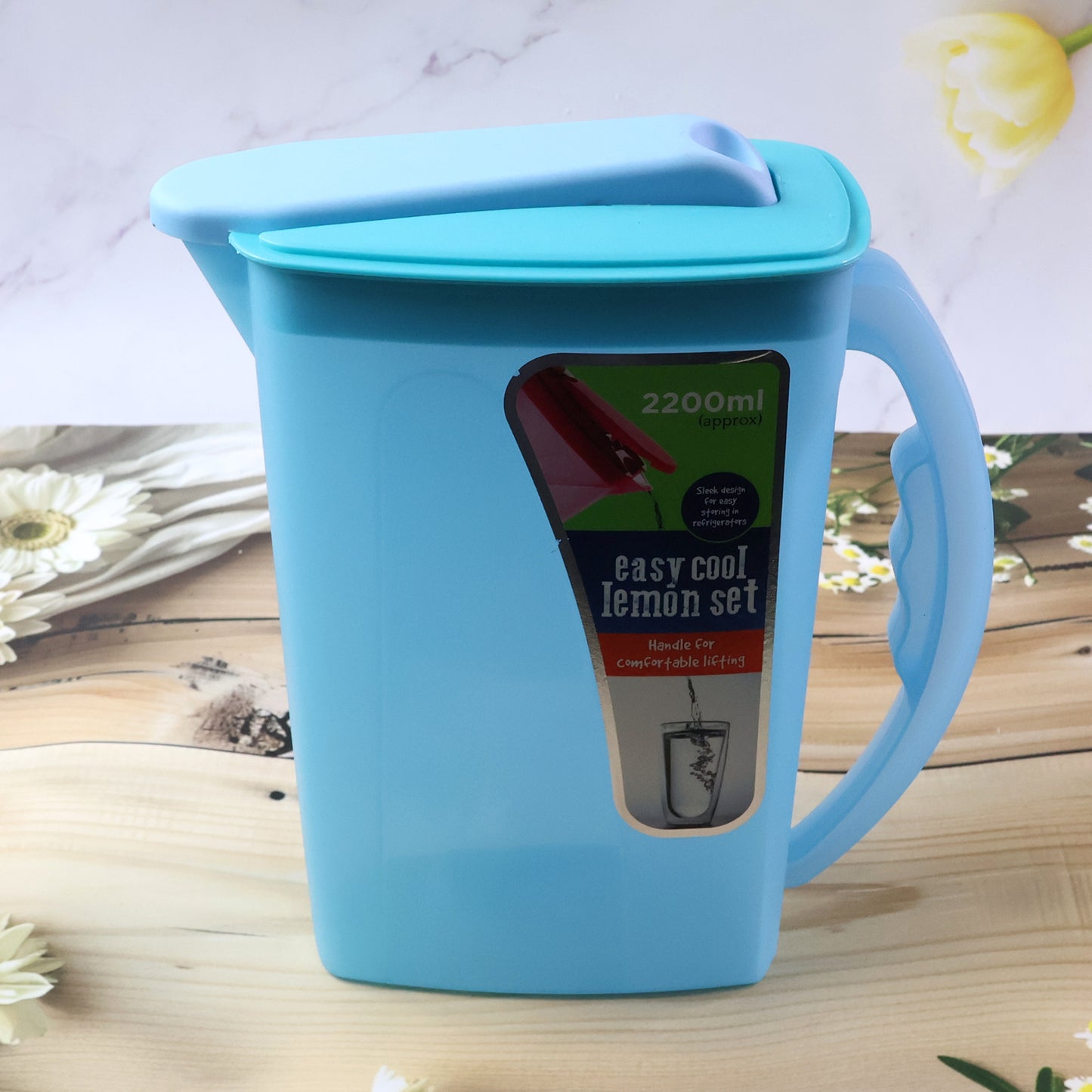 Wukusy Easy Cool Lemon water jug with lid and handle, 2200ml, clear plastic container for refreshing drinks and serving.