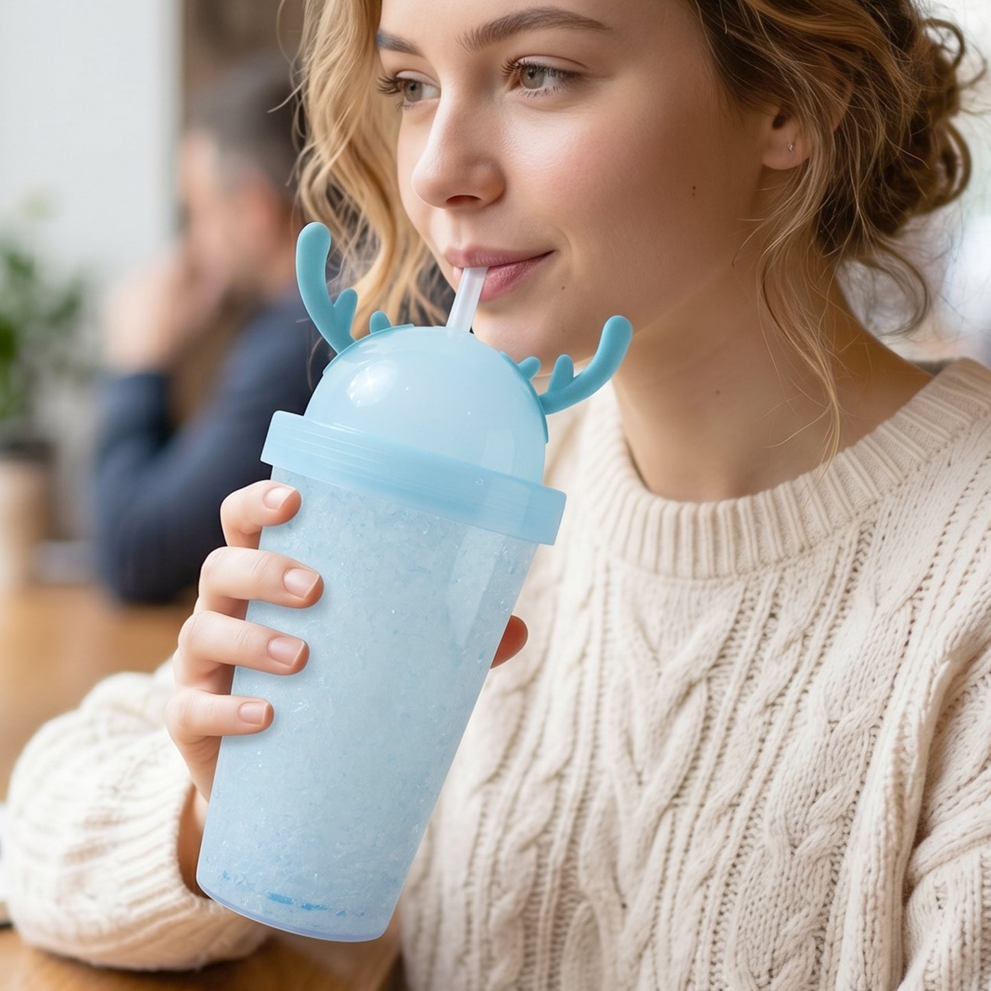Wukusy Stylish Swizzy Jelly Tumbler with straw and colorful lid, 500ml capacity, featuring a fun and vibrant design.