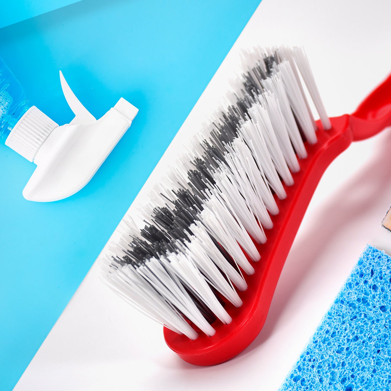 Wukusy dustpan set with long-handled brush for sweeping and collecting dust, featuring a flat scoop and handheld cleaning utensil.