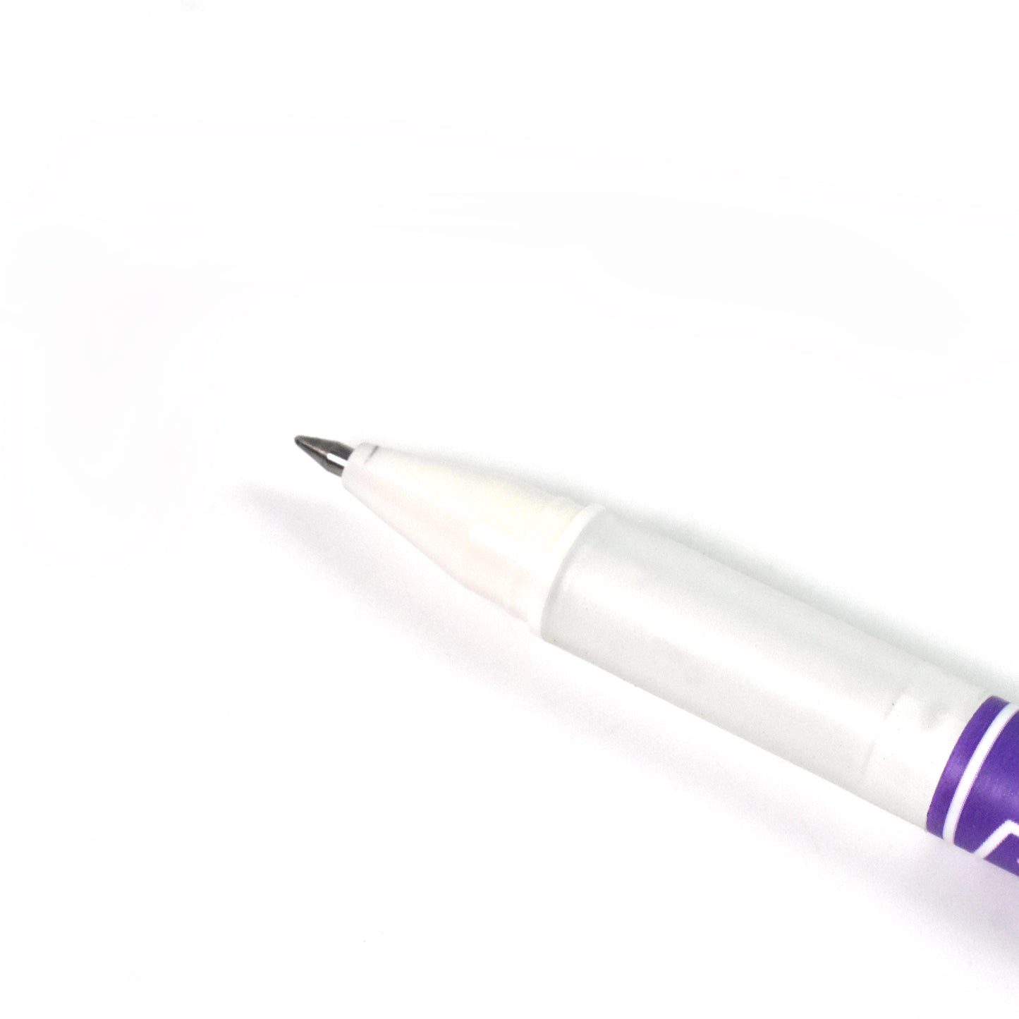Large black Wukusy ball pen set with 0.5mm tip for drawing and writing, shown in a close-up image.