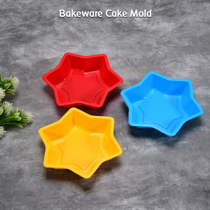 Flexible silicone resin star-shaped mold by Wukusy, ideal for crafting and baking with detailed star designs.