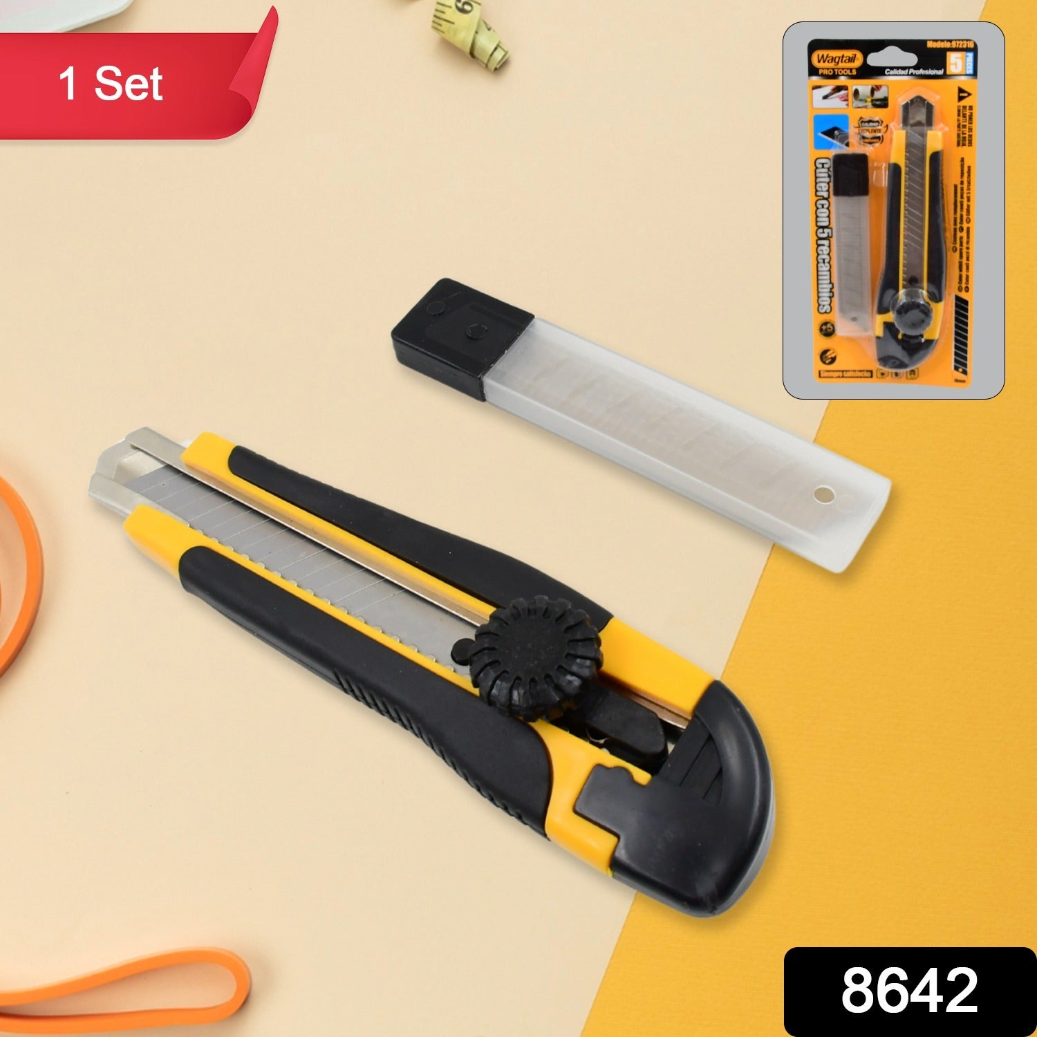 Wukusy cutter knife set with black handle and four replacement blades on a white background