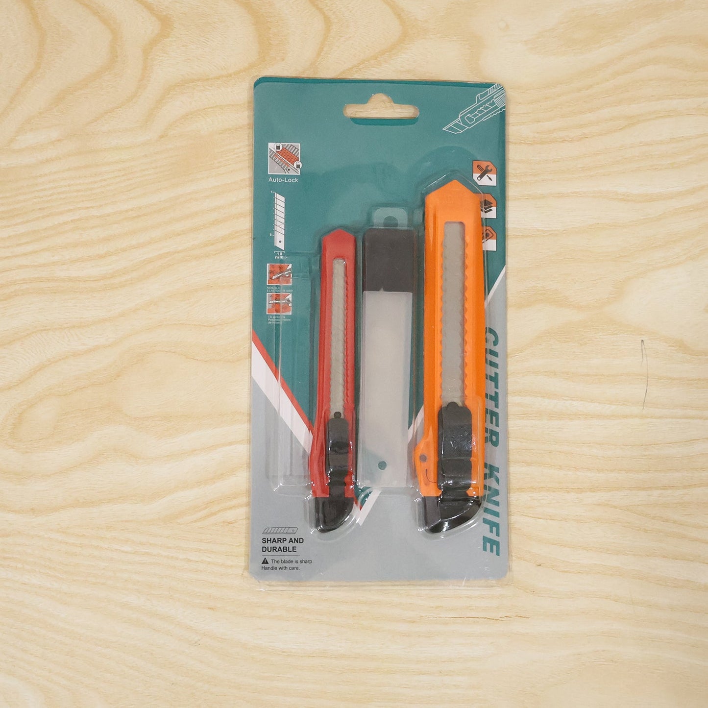 Wukusy professional utility knife cutter set with extra snap-off blades, shown with blades inserted and ready for use