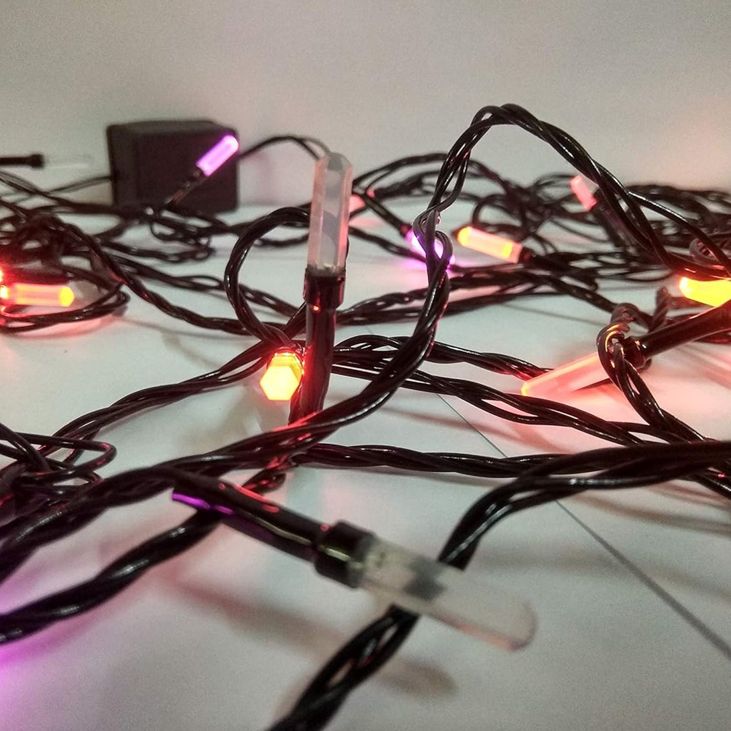 Wukusy Festival 3-meter LED string light with multi-color bulbs for indoor and outdoor home decor, ideal for Diwali and celebrations.