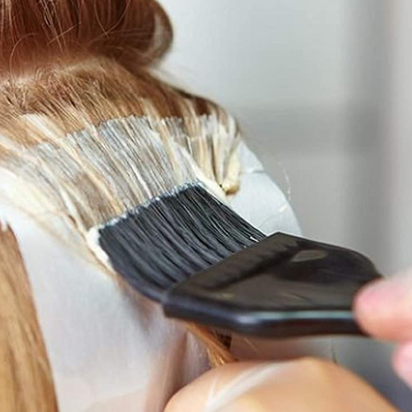 Wukusy hair coloring kit with applicator set, including brushes and bowls, for salon and home hair coloring procedures.