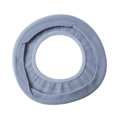 Soft fabric elastic toilet seat cover by Wukusy, 29x29 cm, fitted on a standard toilet seat for comfort and hygiene.