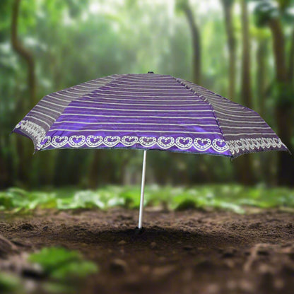 Wukusy 3-fold 5-floor sun protective solid foldable umbrella, compact and durable for home outdoor use, in black fabric.