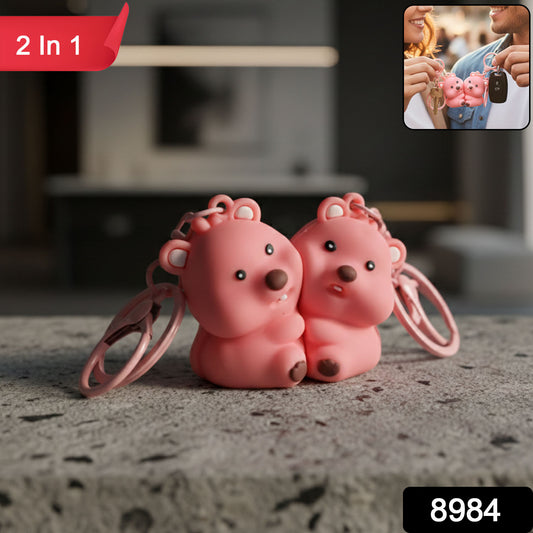Cute Wukusy bear-shaped 2-in-1 keychain set featuring two adorable bear figures for keys or accessories.
