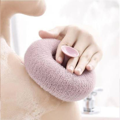 Wukusy super soft bath sponge with flower design, suction cup for shower, exfoliating foam loofah for women and men.