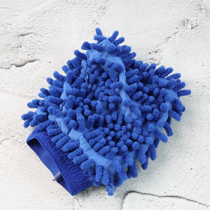 Wukusy microfiber wash mitt, a versatile cleaning glove with soft microfiber material for car and household cleaning tasks
