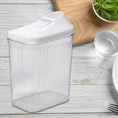 Set of three transparent Wukusy kitchen storage jars for dry foods, ideal for organizing pantry and kitchen countertops.