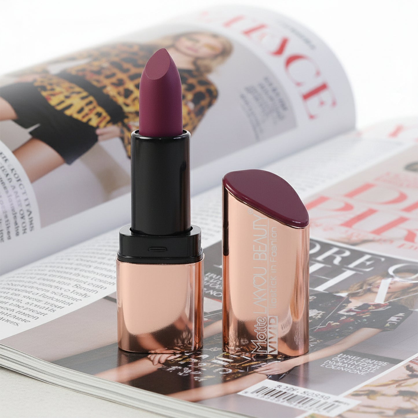 Wukusy vivid matte mix-color lipstick in a sleek tube, showcasing vibrant shades ready for bold lip looks