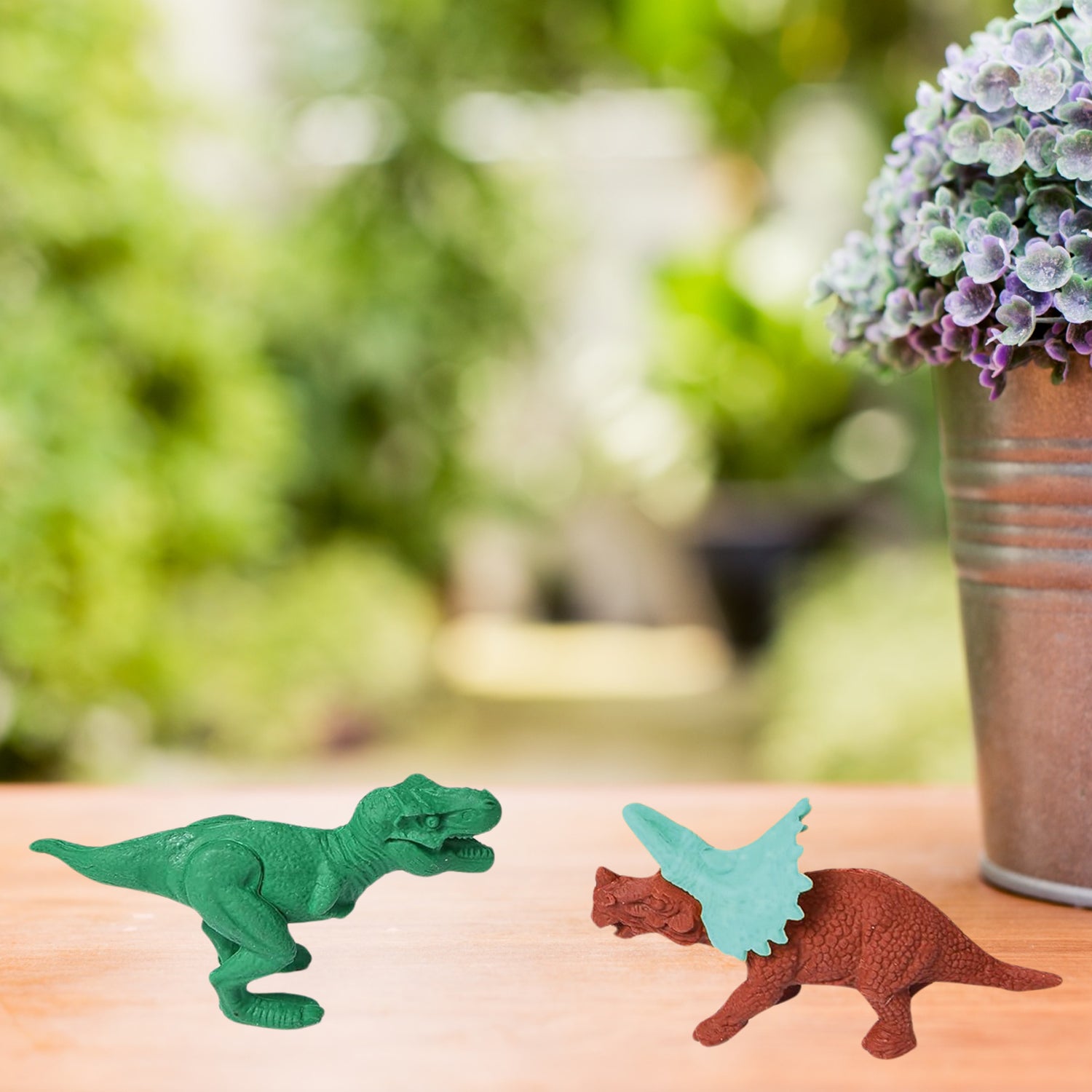 Set of five Wukusy dinosaur-shaped erasers featuring egg and 3D designs for kids, desk toys, and classroom rewards.