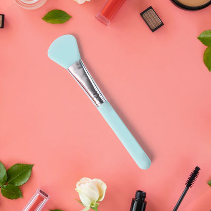 Wukusy soft silicone face mask applicator brush, single black tool for smooth, even mask application on skin.