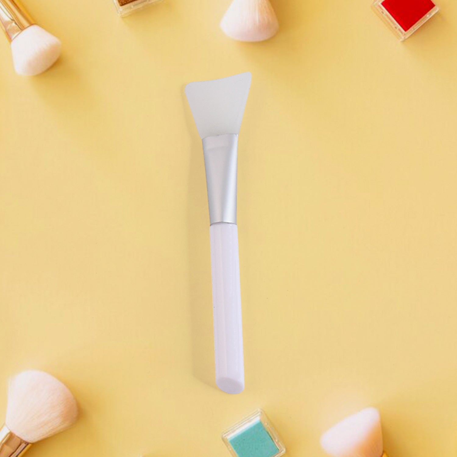 Wukusy silicone face mask applicator brush for smooth, even application of skincare masks in health and beauty routines