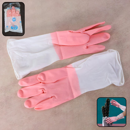Pair of Wukusy medium reusable long-cuff household cleaning gloves for household chores and cleaning tasks.